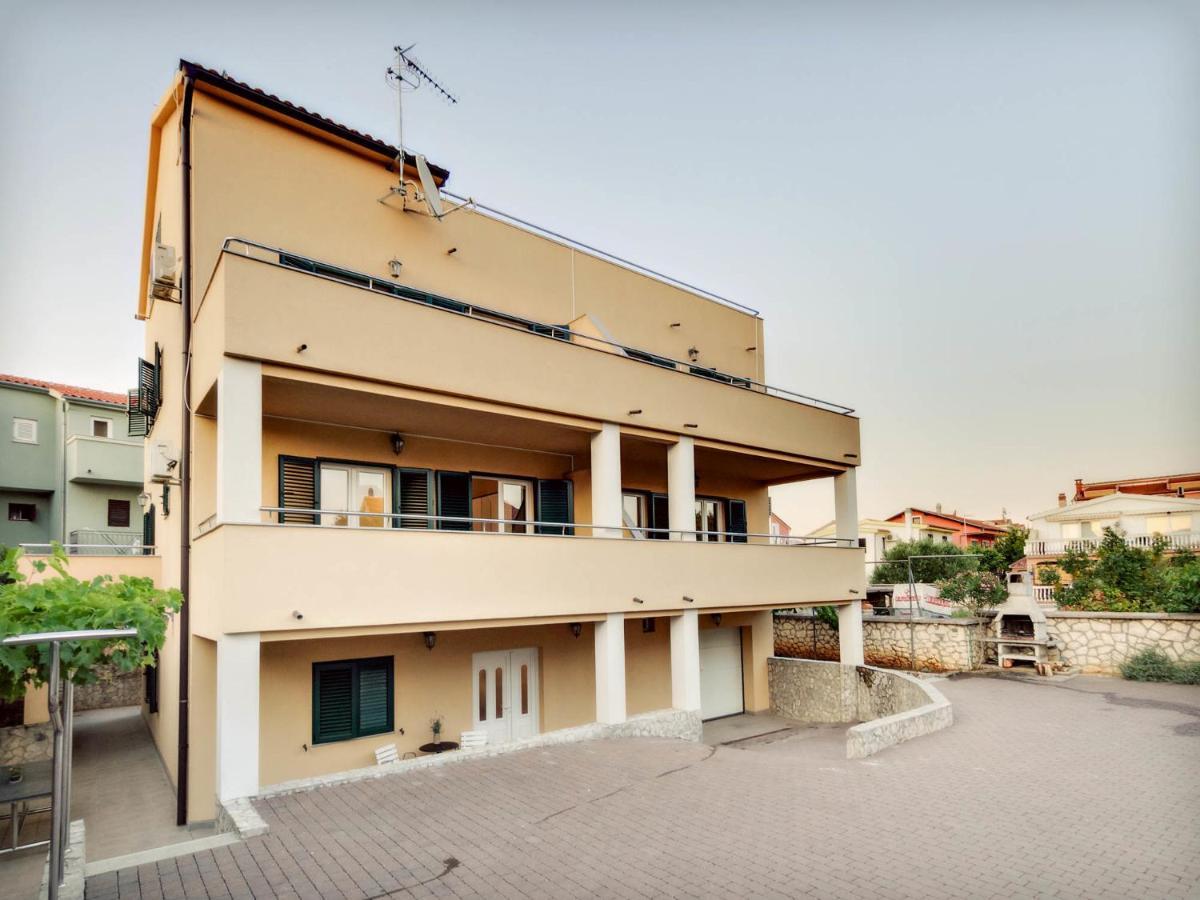 Apartments Zizic Vodice Eksteriør bilde